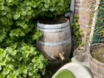 Twee oude regentonnen, Gebruikt, Met kraantje, 150 liter of meer, Ophalen of Verzenden
