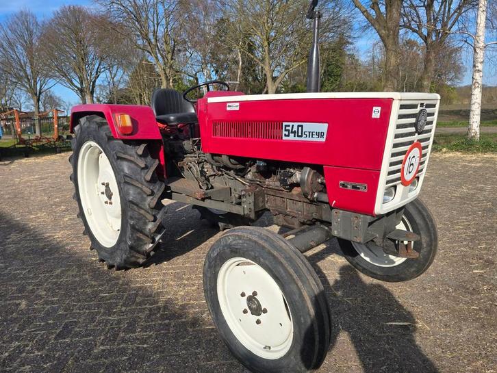 Steyr 540 Yanmar ym 1500 en kubota b9200 met kraan, Zakelijke goederen, Agrarisch | Tractoren, tot 2500, Overige merken, tot 80 Pk