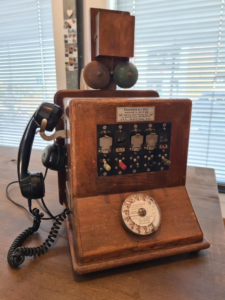 Antieke Franse telefooncentrale - Staatseigendom 1968, Antiek en Kunst, Antiek | Overige Antiek, Ophalen