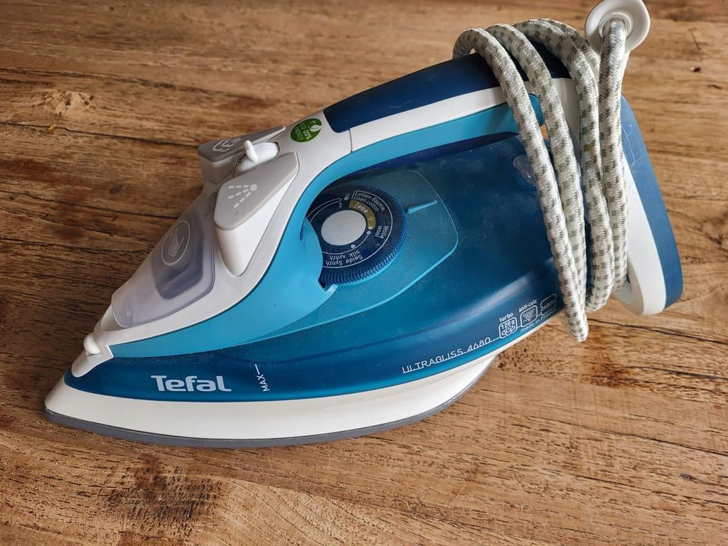 Tefal Ultragliss 4680 strijkijzer, Ophalen, Gebruikt, Strijkijzer met snoer