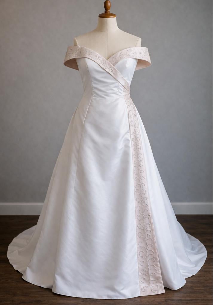 Nieuwe bruidsjurk, maat 40/42, incl. petticoat, Kleding | Dames, Trouwkleding en Trouwaccessoires, Ophalen, Nieuw, Wit, Trouwjurk