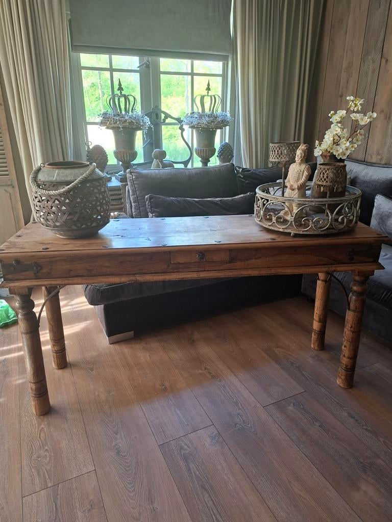 Mooi doorgeleefde teak sidetable, Ophalen