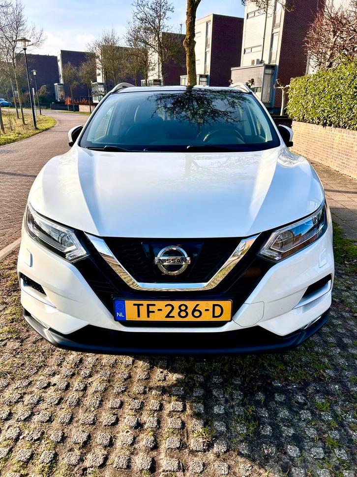 Nissan Qashqai | Pano | Navi | 360 camera | Climate | Cruise, Auto's, Nissan, Particulier, Qashqai, 360° camera, 4x4, Aangepast voor mindervaliden