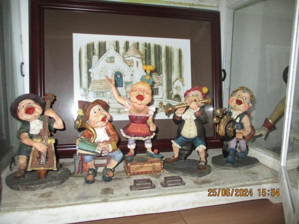 efteling muziek laven set van 5, Verzamelen, Efteling, Ophalen of Verzenden, Zo goed als nieuw, Beeldje of Poppetje