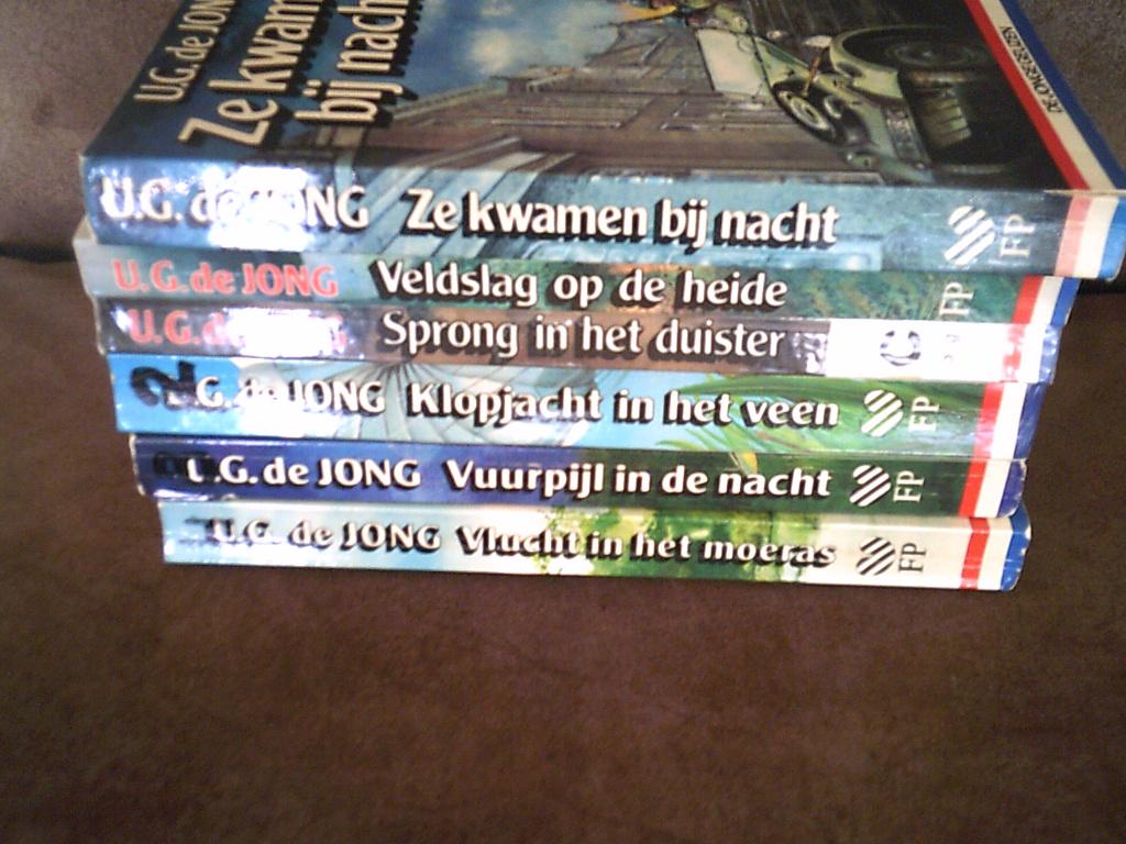 Verzetsboeken U.G. de Jong serie de jonge geuzen, Ophalen of Verzenden, Gelezen