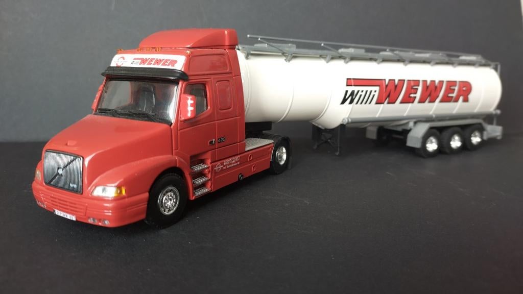 Volvo NH12 Torpedo Willi Wewer Tanktrans 1:50 Lion Toys Pol, Hobby en Vrije tijd, Modelauto's | 1:50, Verzenden, Zo goed als nieuw