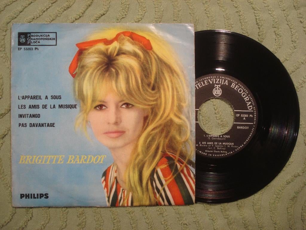 Brigitte Bardot 7" Vinyl EP: L’ appareil a sous (Joegoslavië, Cd's en Dvd's, Vinyl Singles, 7 inch, Ophalen of Verzenden, Zo goed als nieuw