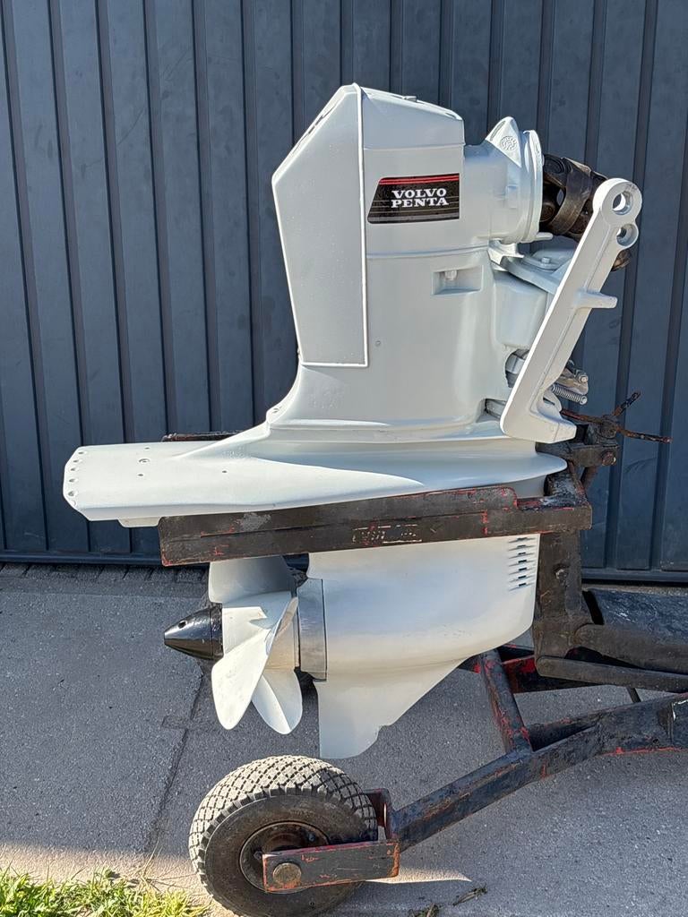 Volvo penta 290 staartstuk, Ophalen, Zo goed als nieuw, Motor en Techniek, Motorboot