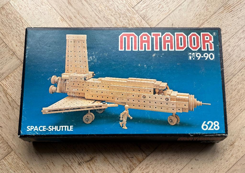 Matador houten modelbouw space shuttle, raket en vliegtuig, Ophalen of Verzenden, Zo goed als nieuw