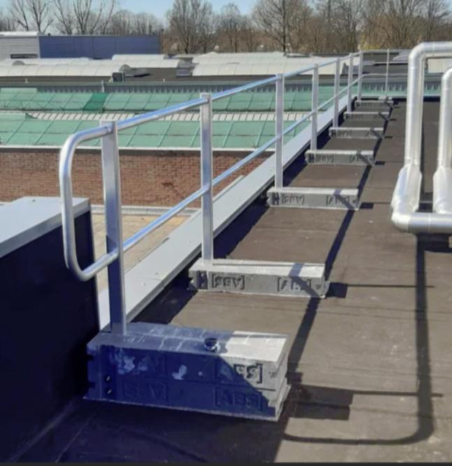 Dakrandbeveiliging of Valbeveiliging, Ophalen, Zo goed als nieuw, Overige typen, Minder dan 2 meter