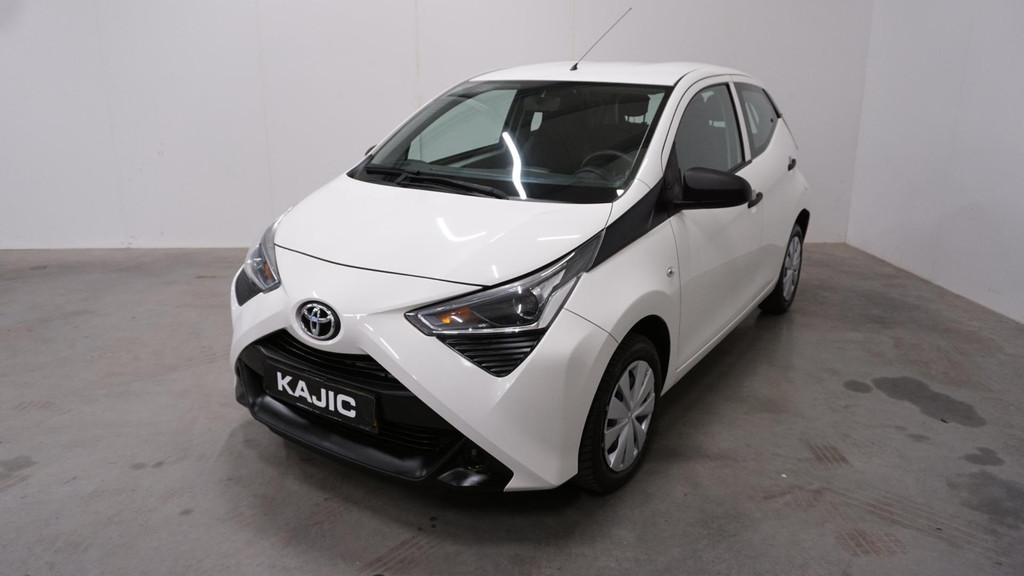 Toyota Aygo 1.0 VVT-i x-play, Voorwielaandrijving, Gebruikt, Euro 6, 4 stoelen
