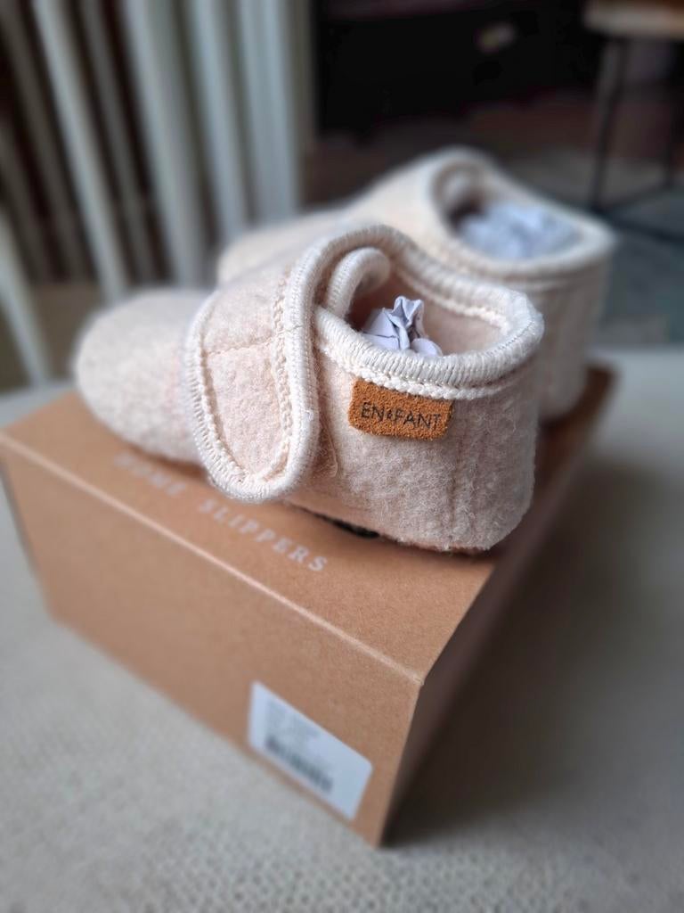 NIEUW! Enfant schoentjes/slofjes maat 23/24, Ophalen of Verzenden, Nieuw, Jongetje of Meisje, Slofjes