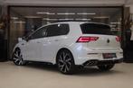 Volkswagen Golf 1.5 eTSI R-Line 3XR-LINE /PANO/H&K/CAM/CARPL, Stof, 4 cilinders, 150 pk, Wit