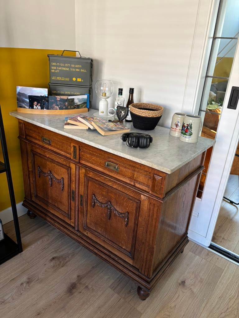 Antiek dressoir met prachtig marmeren blad, Ophalen, Gebruikt, 100 tot 150 cm, Met deur(en)