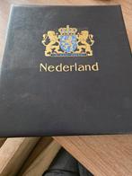Nederlandse postzegelcollectie in album (jaren '80-'90), Postzegels en Munten, Postzegels | Nederland, Ophalen of Verzenden, Na 1940