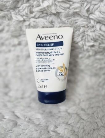 Aveeno Skin Relief Body Lotion 50ml (travel size), Verzenden, Nieuw, Bodylotion, Crème of Olie