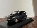 Toyota Aygo 2005 5-Drs Donkergrijs Minichamps 1:43, Ophalen of Verzenden, Zo goed als nieuw