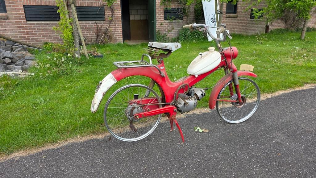 Tomos opknapper, Fietsen en Brommers, Brommers | Oldtimers, Ophalen of Verzenden, Overige merken