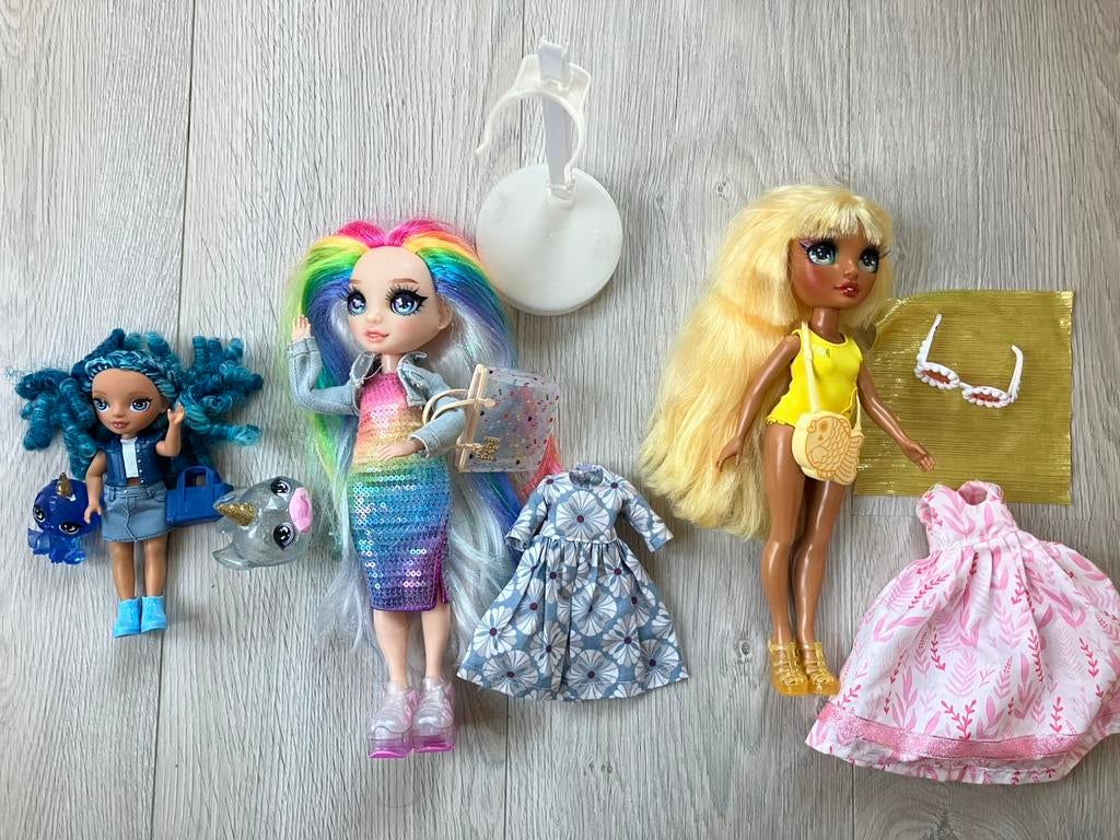 3 Rainbow High poppen, Amaya, Sunny en Sapphire, Kinderen en Baby's, Speelgoed | Poppen, Ophalen of Verzenden, Zo goed als nieuw