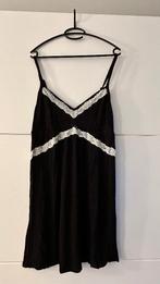 Bodyflirt zwarte jurk met witte details, Kleding | Dames, Jurken, Zwart, Maat 46/48 (XL) of groter, Ophalen of Verzenden, Zo goed als nieuw