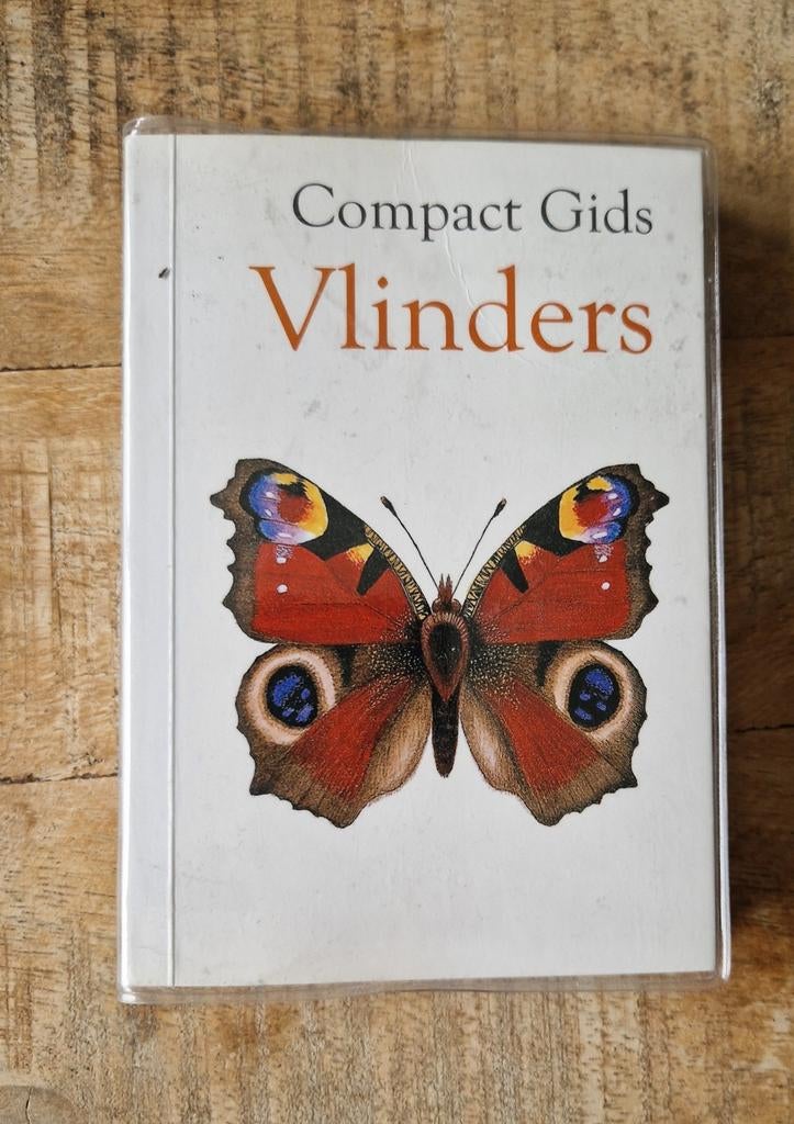 Compact Gids Vlinders - Tirion Natuur, Boeken, Ophalen of Verzenden, Zo goed als nieuw, Natuur algemeen, Onbekend
