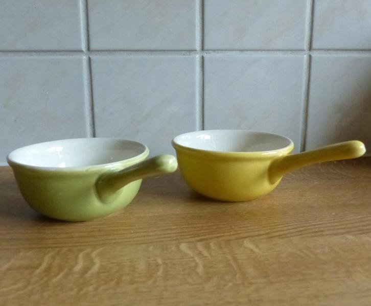 Villeroy & Boch sauskommetjes pastel kommetjes 2 stuks, Huis en Inrichting, Keuken | Servies, Gebruikt, Schaal of Schalen, Effen