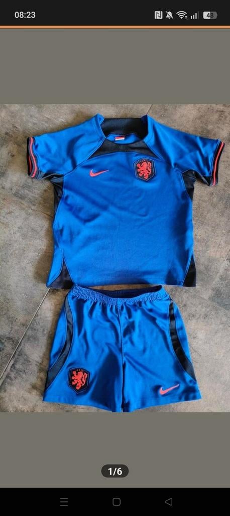 Voetbalpakje, Ophalen, Shirt