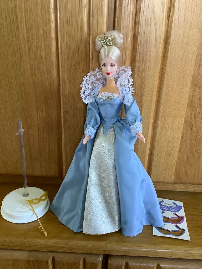Barbie 56216,Deense prinses uit 2002, Verzamelen, Ophalen of Verzenden, Gebruikt, Fashion Doll