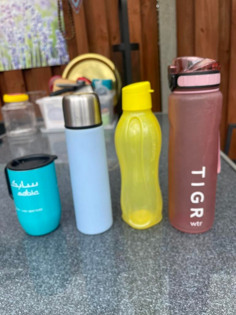 Water flessen.      Alles voor €7, Ophalen, Zo goed als nieuw