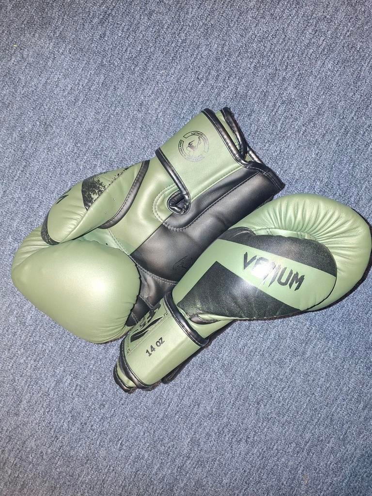 Venum Bokshandschoenen., Sport en Fitness, Vechtsporten en Zelfverdediging, Ophalen, Gebruikt, Overige