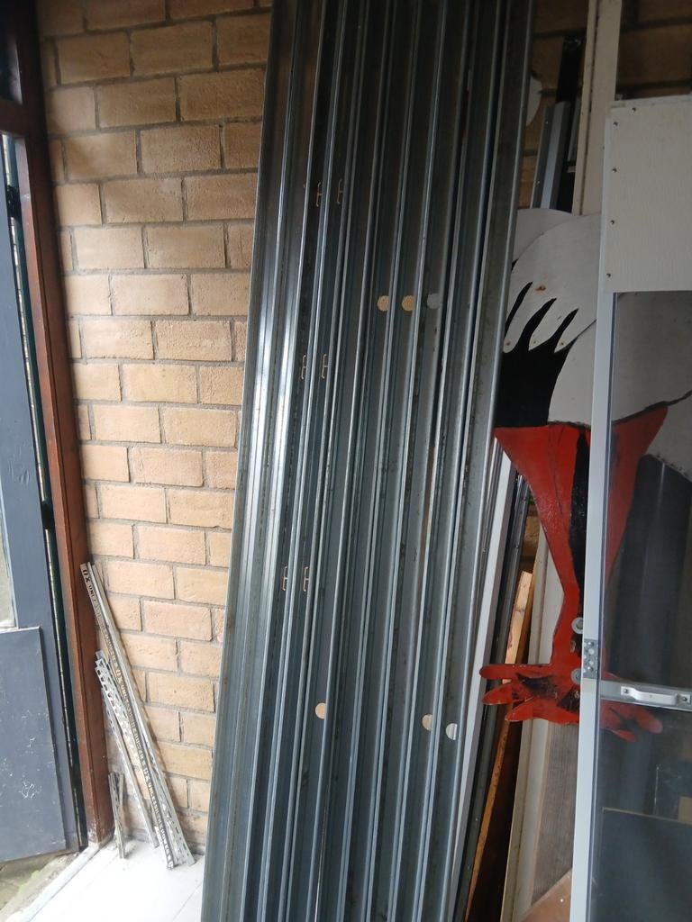 Metalen profielen voor diverse toepassingen, Ophalen, Gebruikt