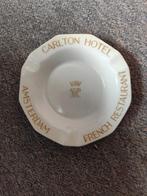 Asbakje uit het carlton hotel van regout maastricht, Ophalen