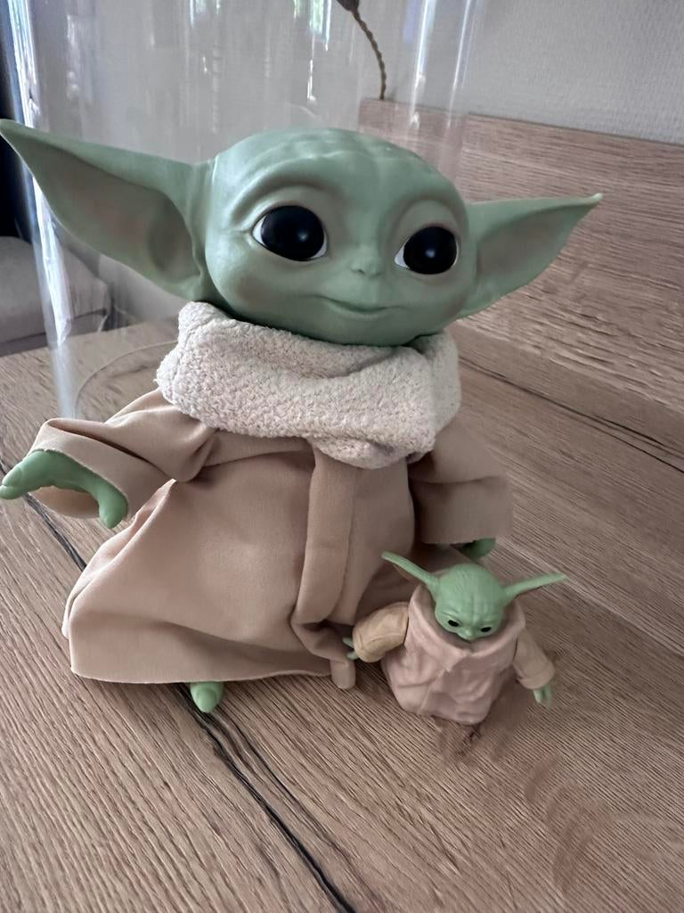 Baby yoda’s yoda star wars, Ophalen of Verzenden, Zo goed als nieuw, Actiefiguurtje