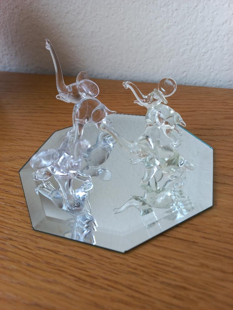 Beeldjes Olifantjes Geblazen Glas, Verzamelen, Beelden en Beeldjes, Verzenden, Zo goed als nieuw, Dier