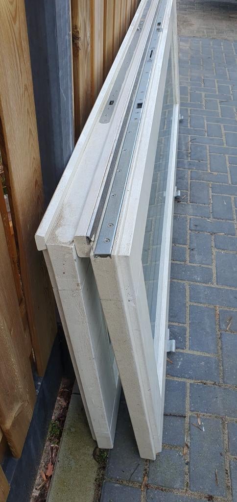 Tuindeuren openslaande deuren
Met kozijn Hardhout
Dubbelglas, Doe-het-zelf en Verbouw, Kozijnen en Schuifpuien, Deurkozijn, Ophalen of Verzenden