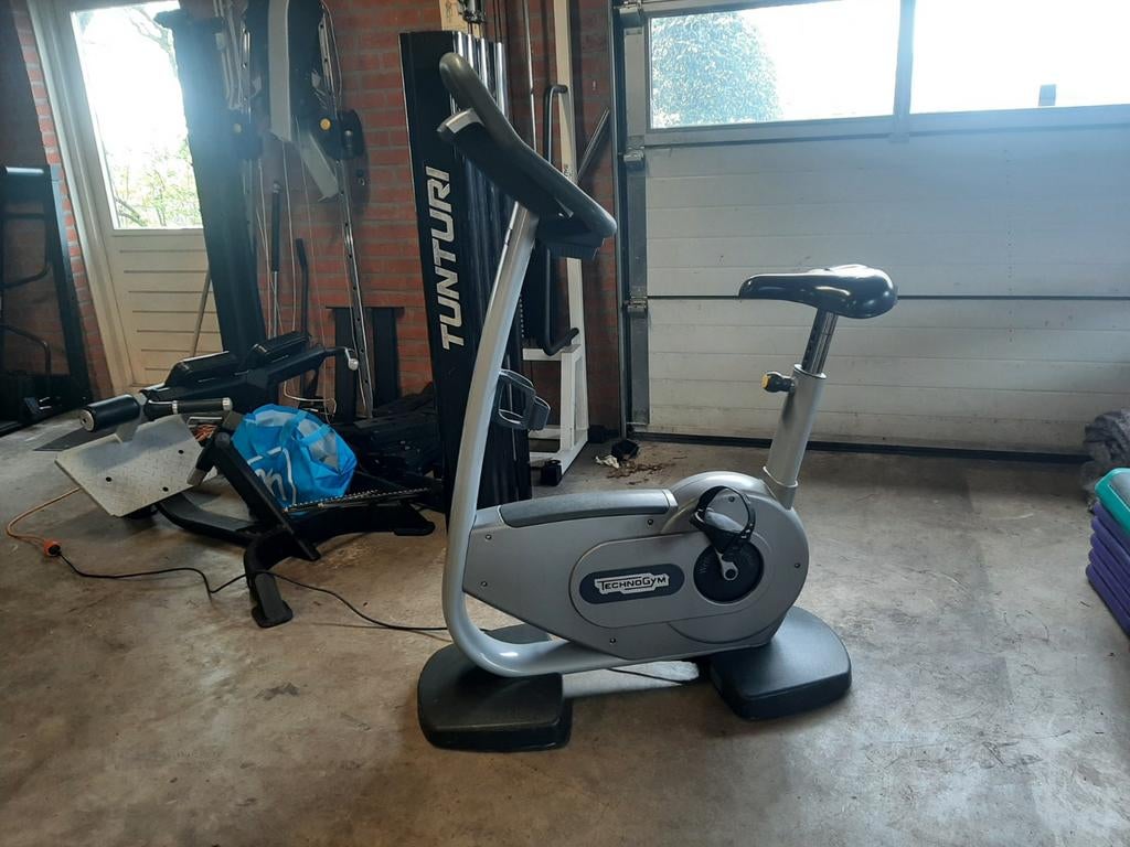 Technogym excite bike, Ophalen, Gebruikt