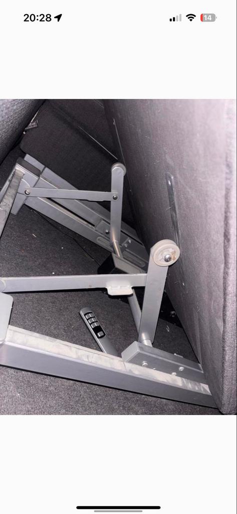 Caresse Boxspring Zilver - Elektrisch Verstelbaar, Ophalen, Zwart, Tweepersoons, Zo goed als nieuw