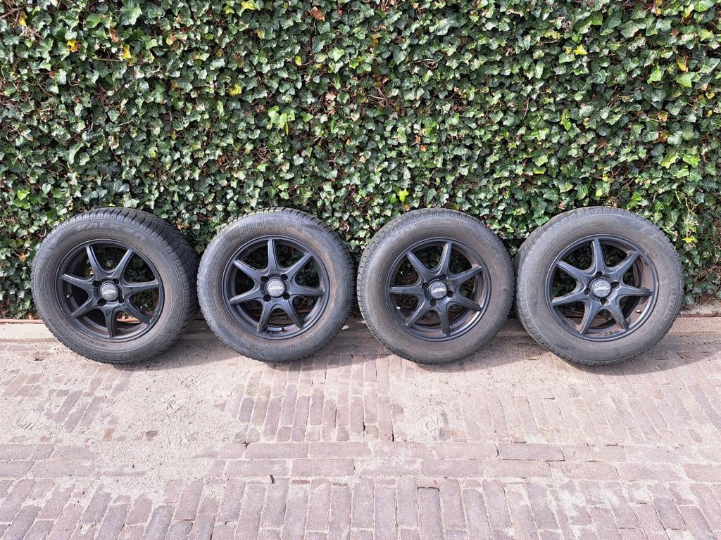 Gebruikte velgen Citroën Berlingo bj 2009, Auto-onderdelen, Ophalen, 15 inch, 195 mm, Zomerbanden