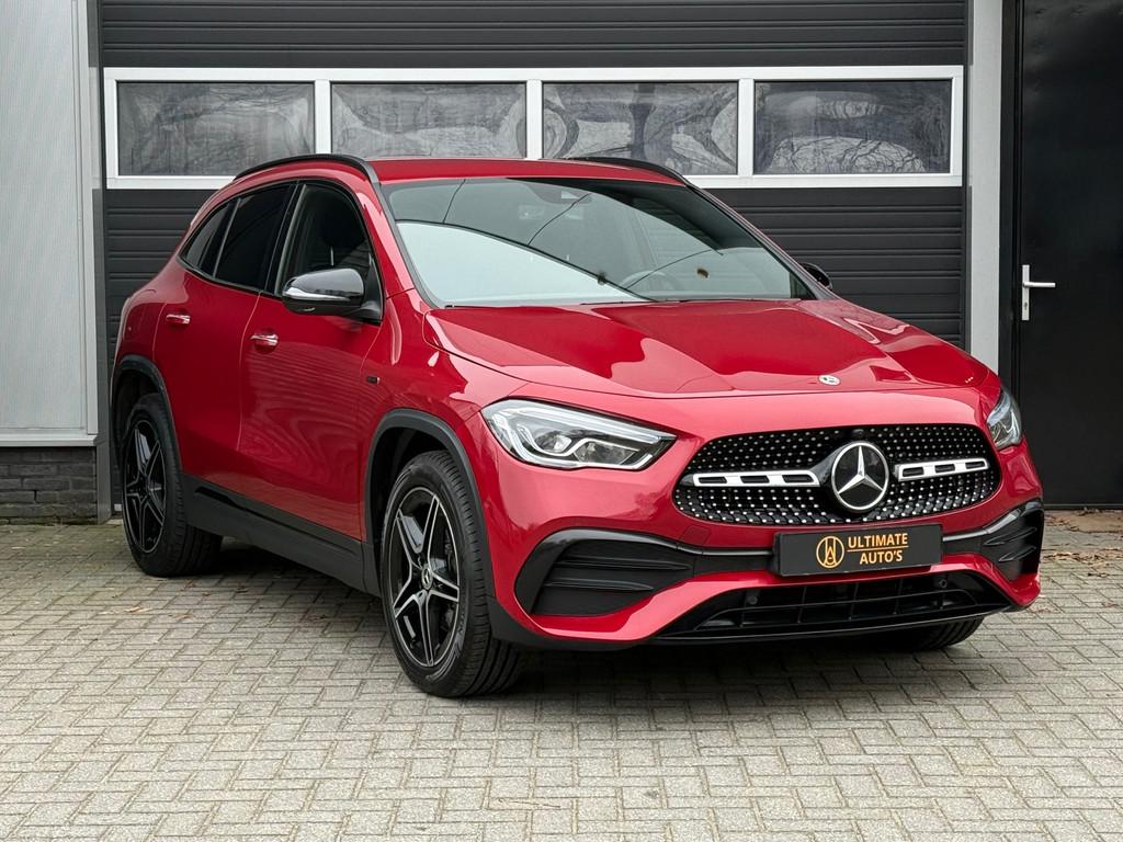 Mercedes-Benz GLA-klasse 250 e AMG Line Xenon/Led, Widescree, Auto's, Euro 6, Bedrijf, 161 pk, Hybride Elektrisch/Benzine