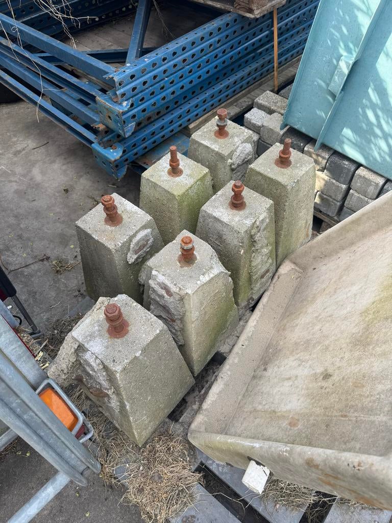 Beton poer, Ophalen, Gebruikt