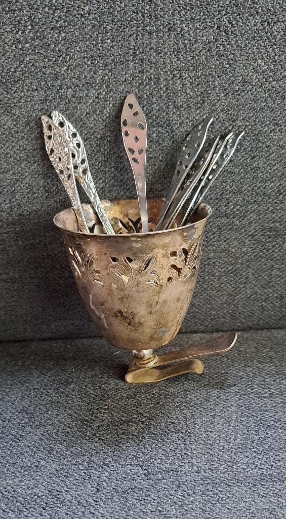 verzilverd lepelvaasje met klemmetje + 7 gebaksvorkjes, Antiek en Kunst, Ophalen of Verzenden