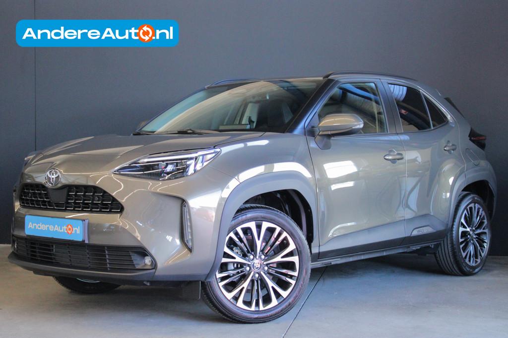 Toyota Yaris Cross 1.5 Hybrid 130 Executive |elek. klep|stoe, 1195 kg, Gebruikt, Zwart, Leder en Stof