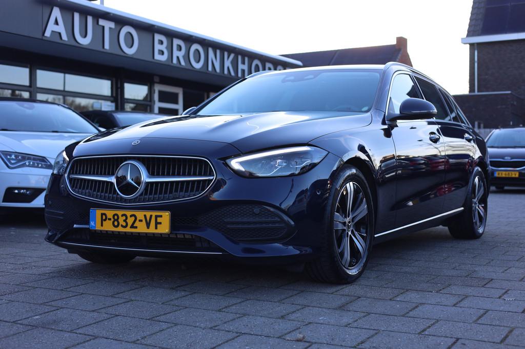 Mercedes-Benz C-Klasse Estate 180 LUXURY | AUT | BURMESTER |, Automaat, Achterwielaandrijving, 4 cilinders, Parkeercamera