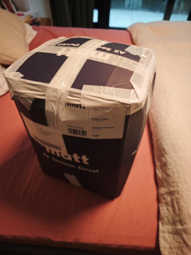 *Nieuw in doos* Dekbed 'cloud' van matt sleeps 240 x 220, Huis en Inrichting, Slaapkamer | Beddengoed, Nieuw, Deken of Dekbed