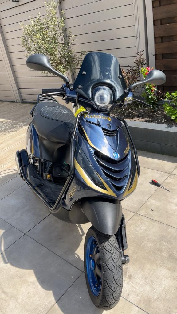 Zip 172cc stage 2 - Snel en krachtig met nieuwe mono vork, Gebruikt, Maximaal 45 km/u, Zip, Ophalen of Verzenden