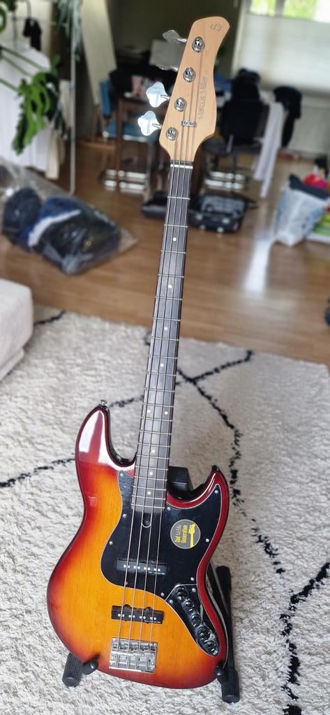 Marcus Miller V3 TS 2nd Gen Basgitaar - Zo goed als nieuw, Ophalen, Zo goed als nieuw, Elektrisch