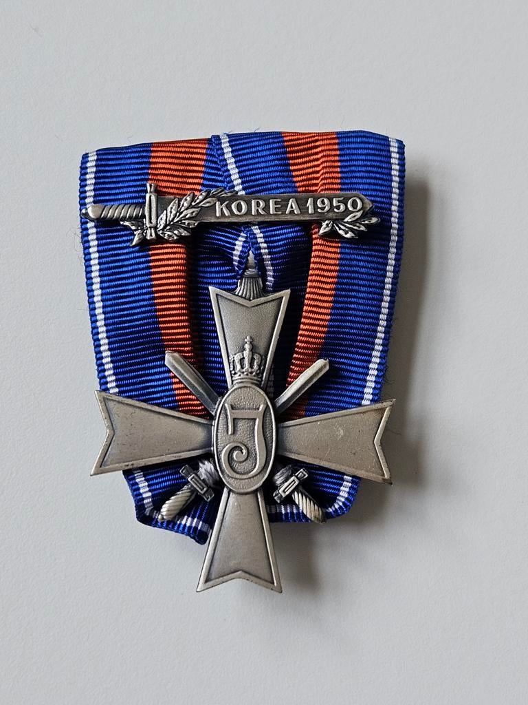 Medaille Korea oorlog Kruis recht vrijheid met gesp, Verzamelen, Ophalen of Verzenden, Landmacht