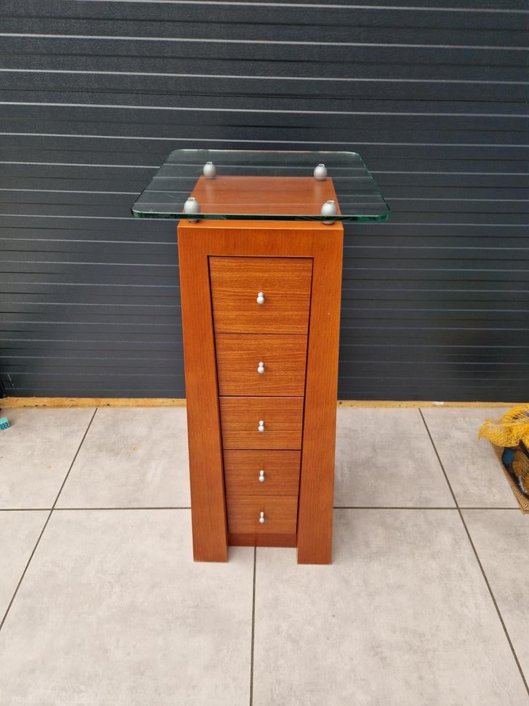 Piramide kast kersenhout, Ophalen, Glas, Gebruikt, 50 tot 100 cm