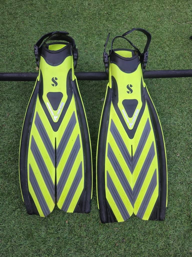 Scubapro Twin Speed Duikvinnen - Maat S-M, Watersport en Boten, Ophalen of Verzenden, Gebruikt, Zwem- of Duikvliezen