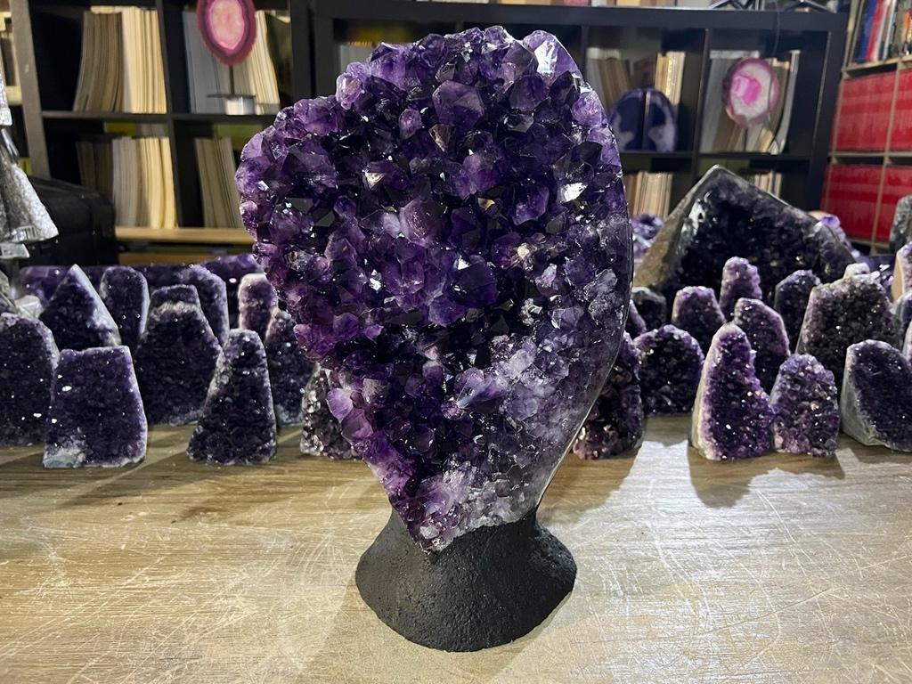 Amethist cluster (93) hoogste kwaliteit, diep paarse kleur.M, Ophalen of Verzenden, Mineraal